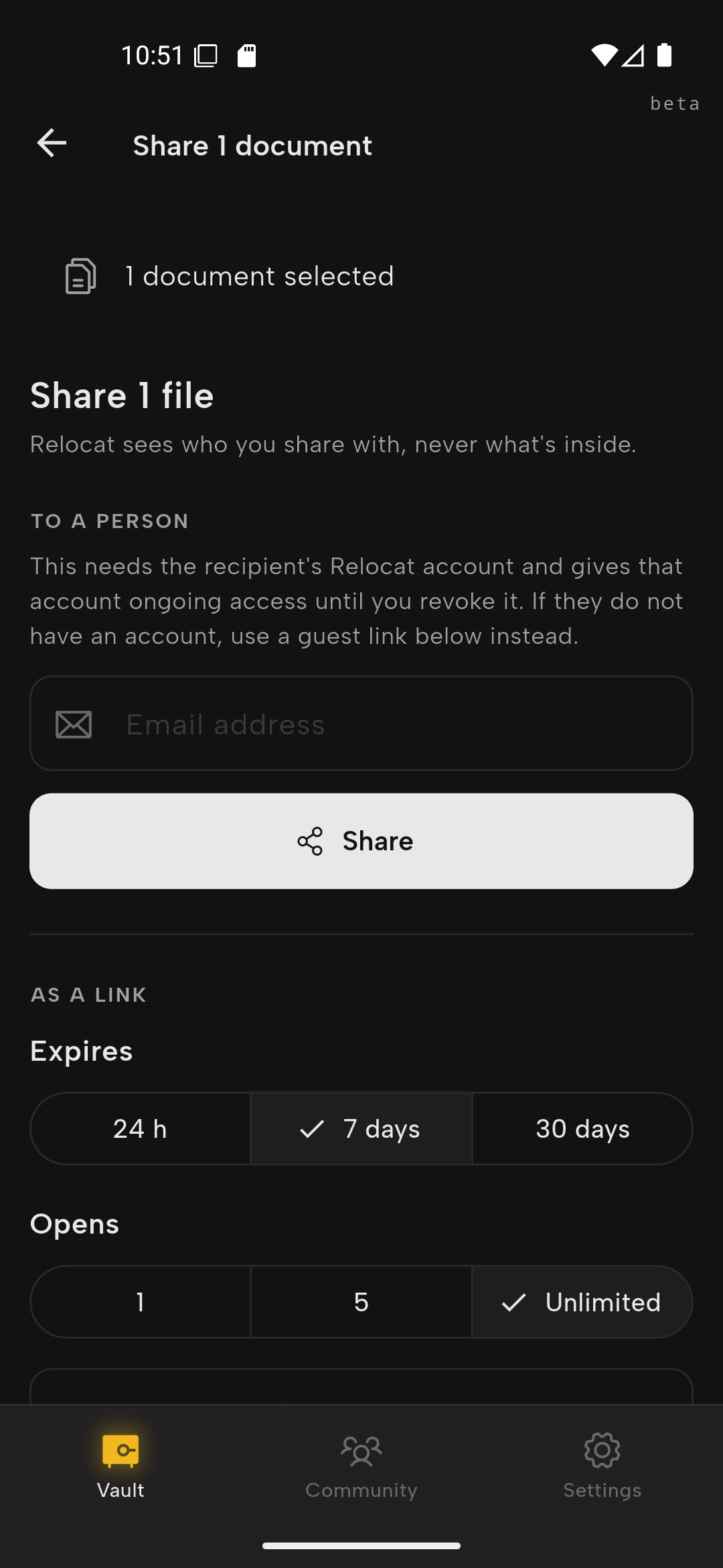 Sharing a document with a person or as a link that expires after 24 hours, 7 days or 30 days.